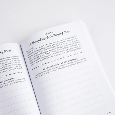 Living the Blessed Life: Seven Keys to Trusting God and Embracing Joy