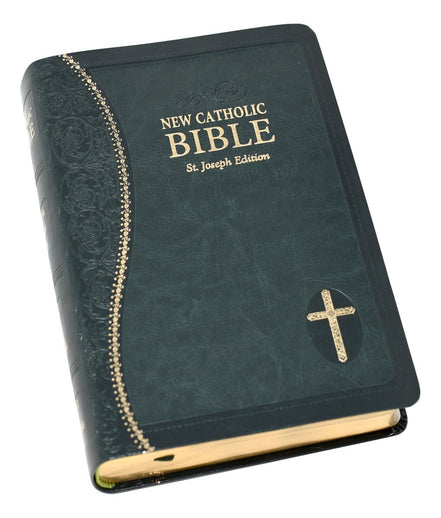St. Joseph New Catholic Bible (Gift Edition-Personal Size) - Dura-Lux - Green image 2