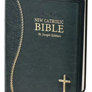 St. Joseph New Catholic Bible (Gift Edition-Personal Size) - Dura-Lux - Green image 3