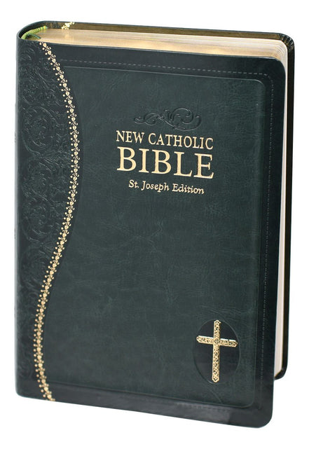 St. Joseph New Catholic Bible (Gift Edition-Personal Size) - Dura-Lux - Green image 3
