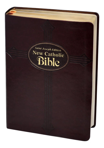 St. Joseph New Catholic Bible (Gift Edition - Large Type) - Dura-Lux - Burgundy image 3