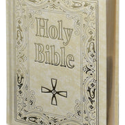 St. Joseph New Catholic Bible (Gift Edition - Large Type) - Padded - White (614/97) image 3