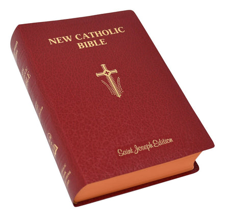 St. Joseph New Catholic Bible (Giant Type) - Imitation Leather - Red image 2