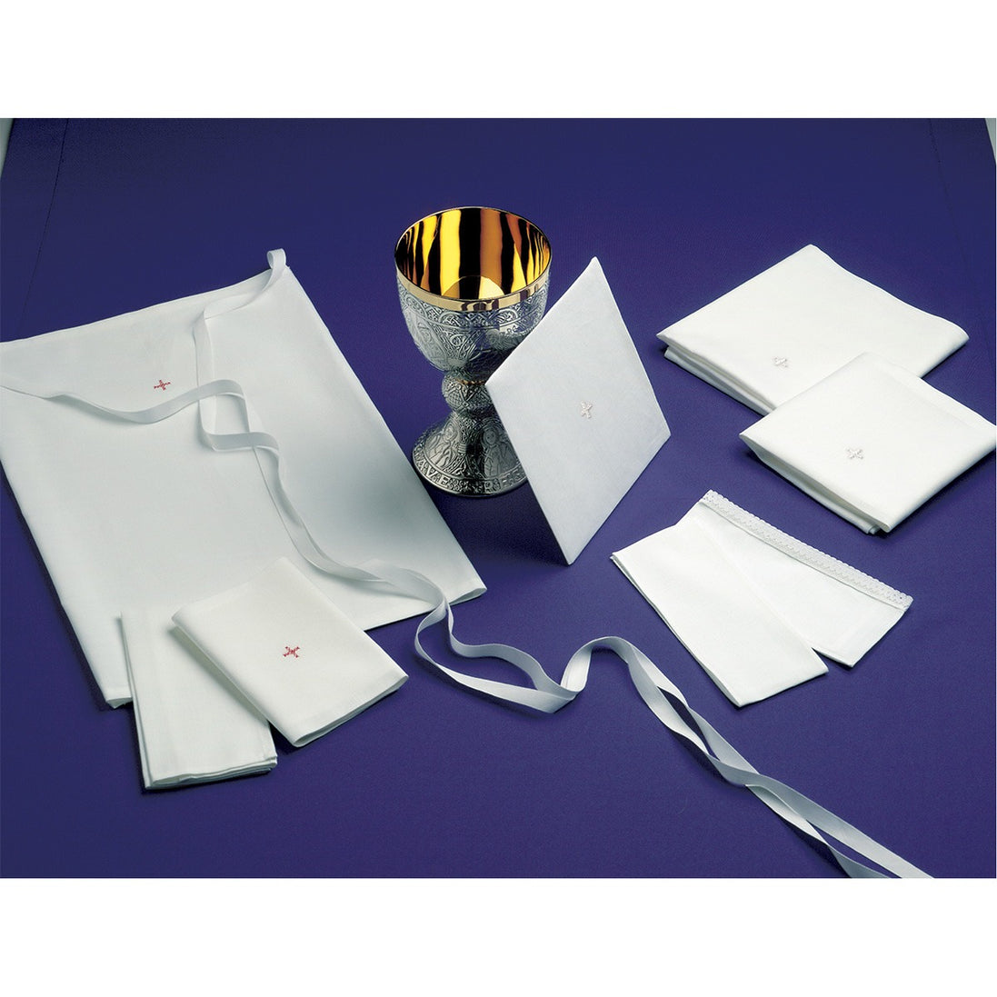 Amice - 65% Poly/ 35% Cotton (17" X 35")