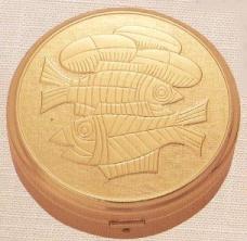 Alviti - Gift Quality - Gold Loaves & Fishes Pyx - large for hospital/nursing home - 44 host