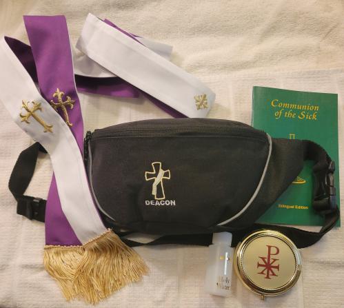 DeaconCrossHipBagSet.jpg